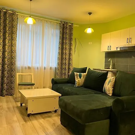 Green Oasis In “verdi”
